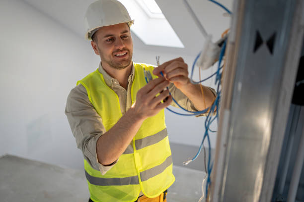 Best Affordable Emergency Electrician  in Moorpark, CA